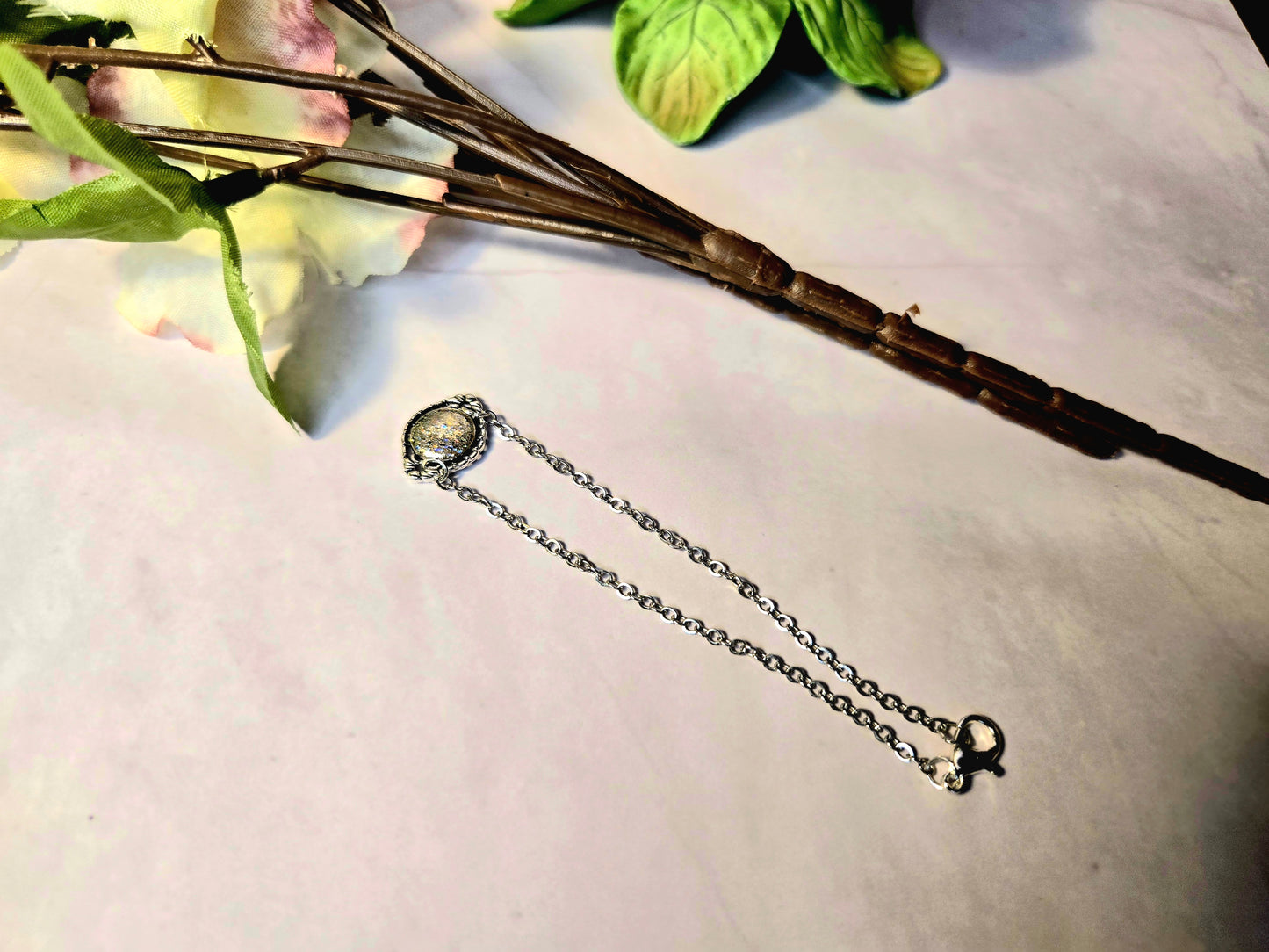 Silver Druzy Bracelet – Sparkling Round Bracelet with Adjustable Chain – Elegant Minimalist Jewelry