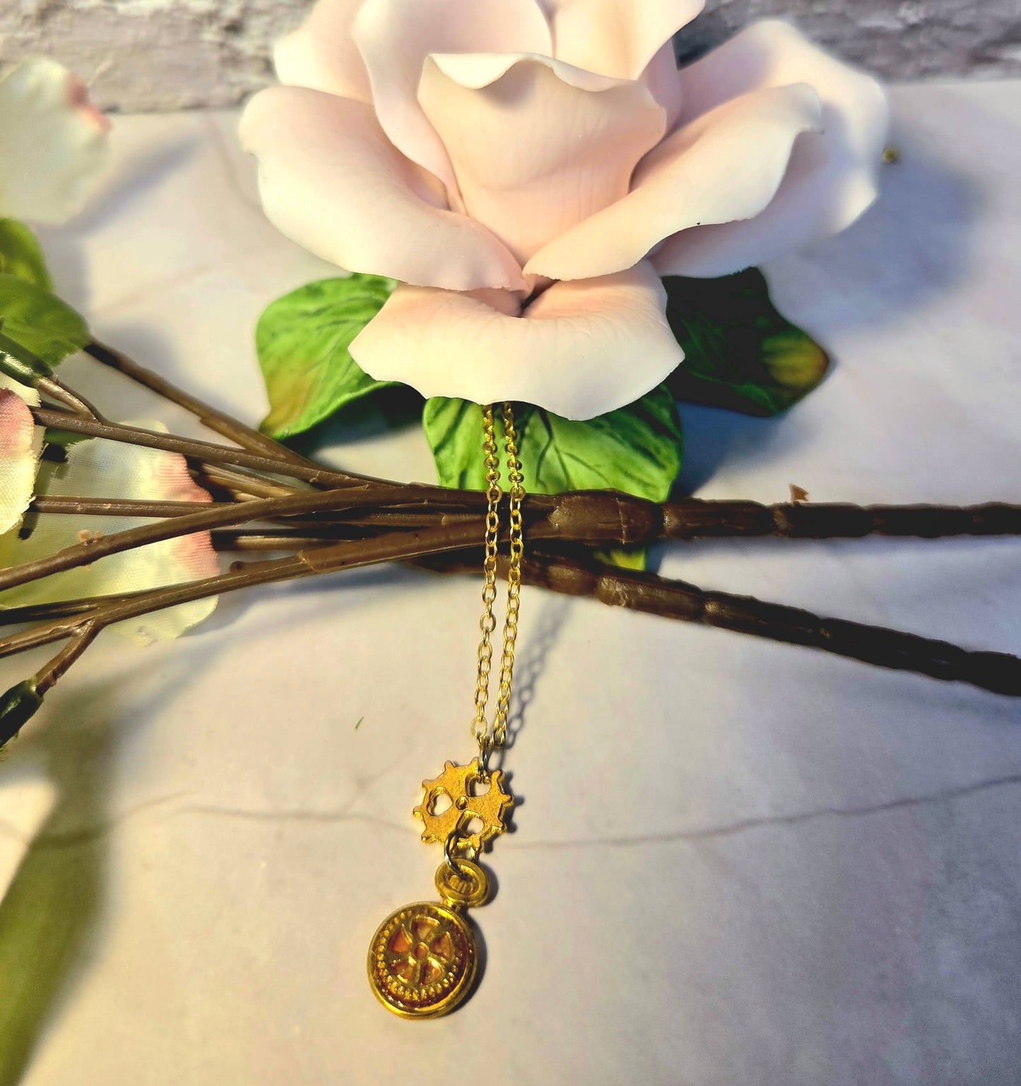 Gold Steampunk Gear Necklace: Vintage Pocket Watch Pendant