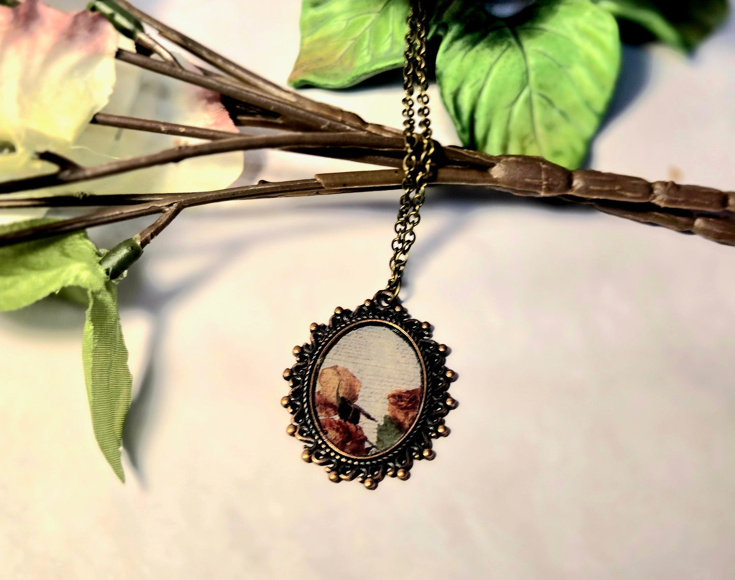 Vintage Floral Pendant Necklace: Antique Bronze Botanical Jewelry