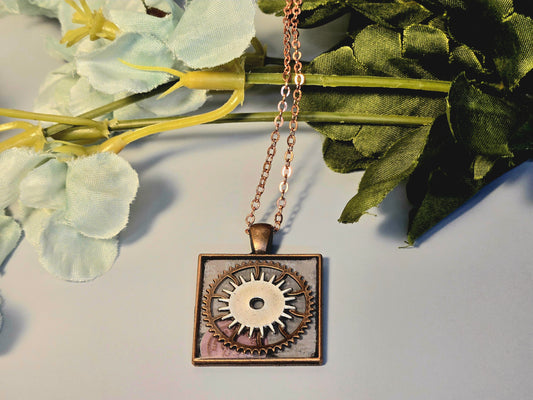 Steampunk Gear Pendant Necklace – Clockwork Elegance in Motion