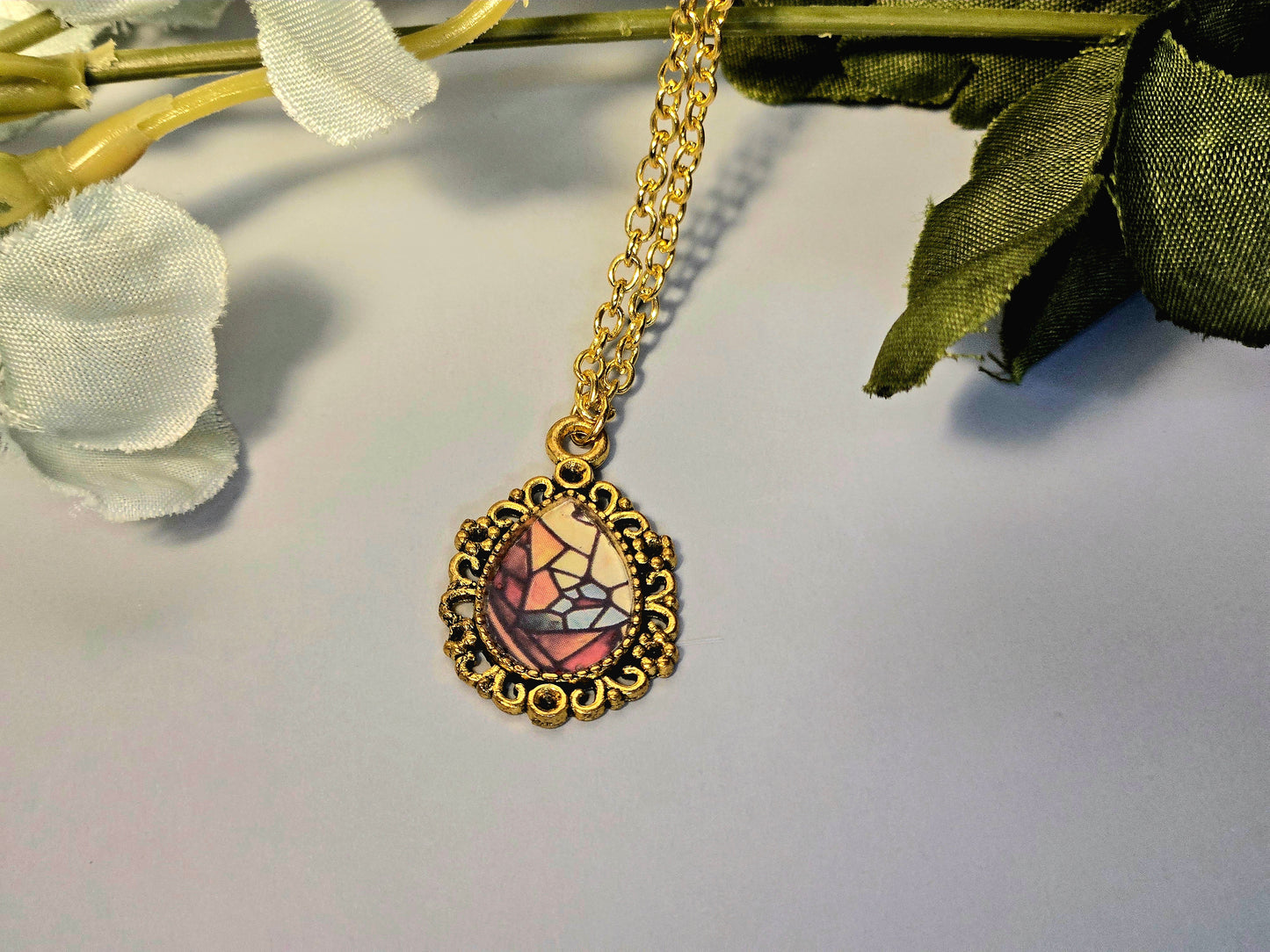 Stained Glass Mosaic Pendant Necklace – Vintage-Inspired Gold Frame on Dainty Chain