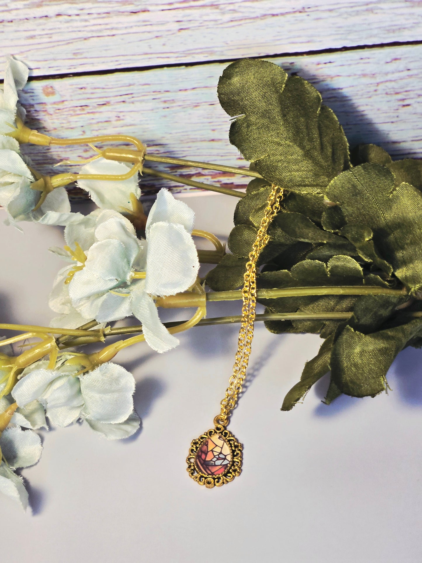Stained Glass Mosaic Pendant Necklace – Vintage-Inspired Gold Frame on Dainty Chain