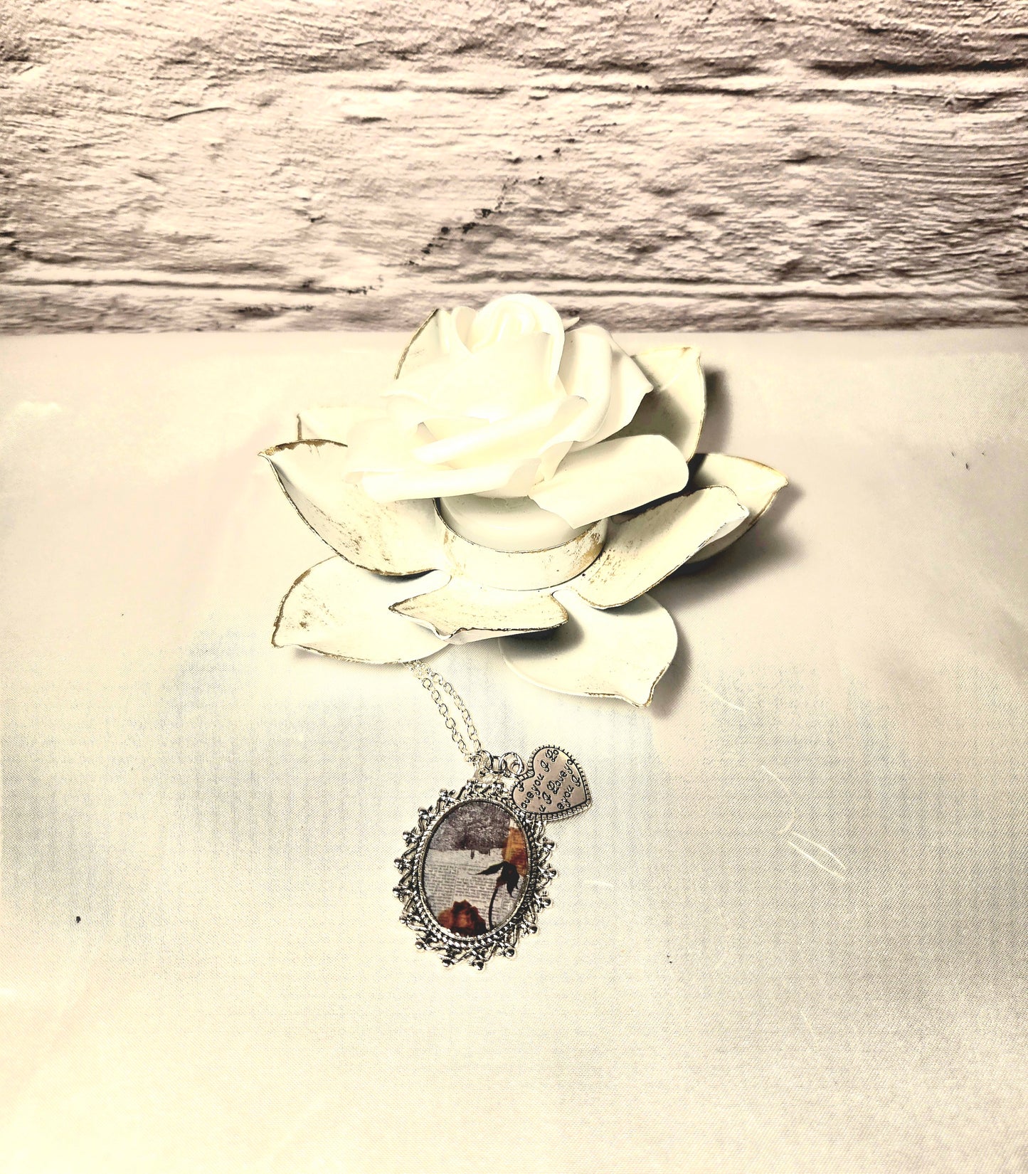 Pressed Rose Necklace with Heart Charm – Vintage Script Pendant in Silver