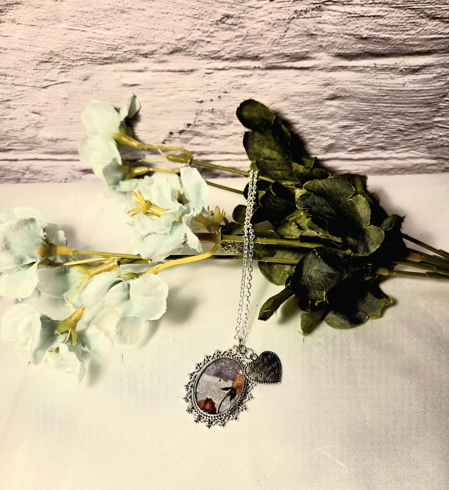 Pressed Rose Necklace with Heart Charm – Vintage Script Pendant in Silver