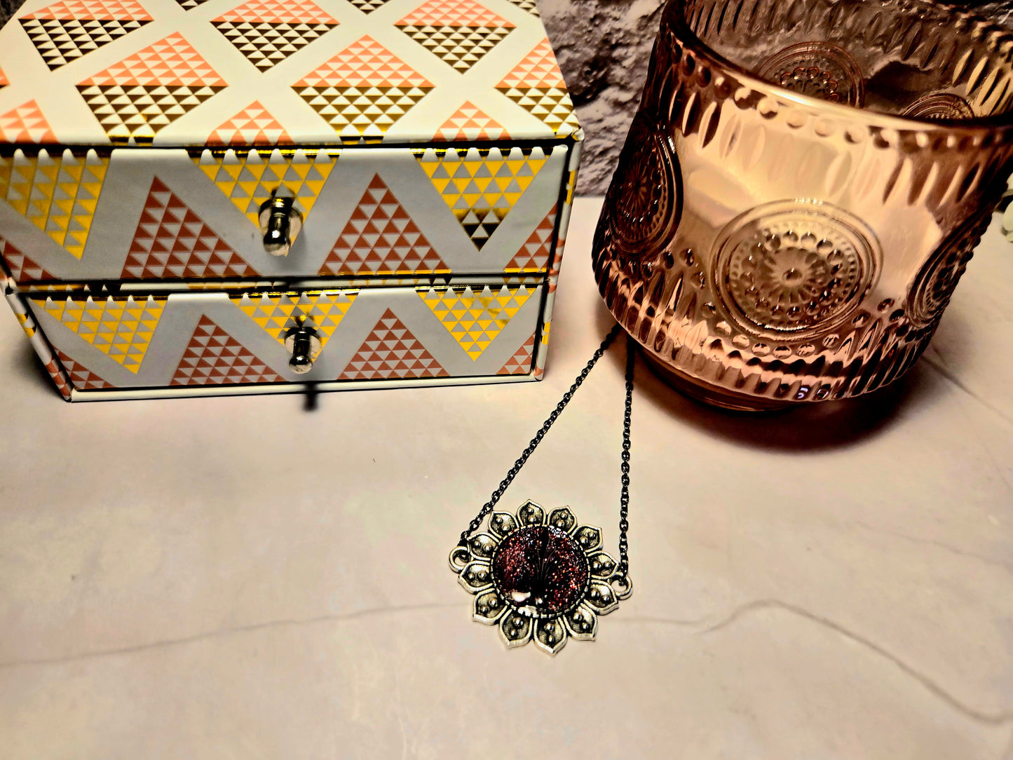 Red Glitter Mandala Necklace: Boho Floral Pendant, Vintage Style