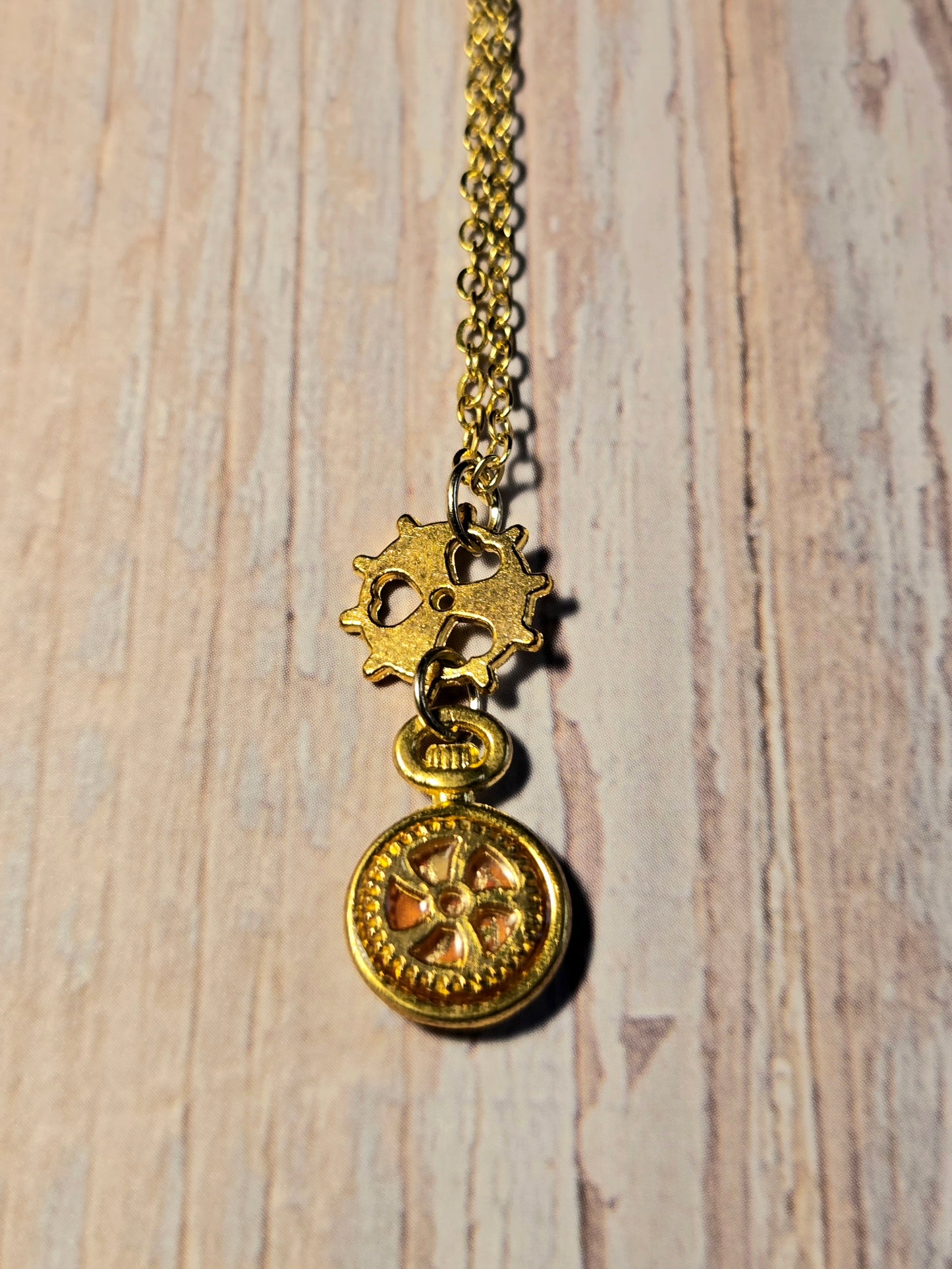 Gold Steampunk Gear Necklace: Vintage Pocket Watch Pendant