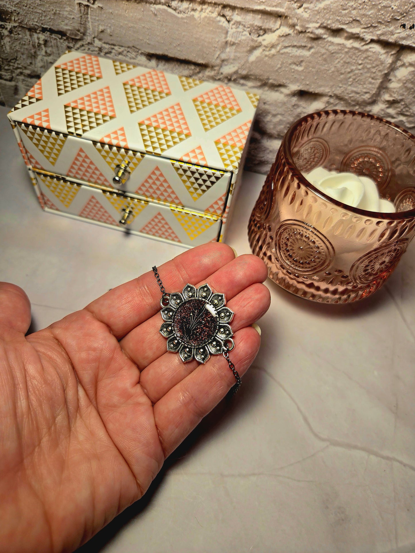Red Glitter Mandala Necklace: Boho Floral Pendant, Vintage Style