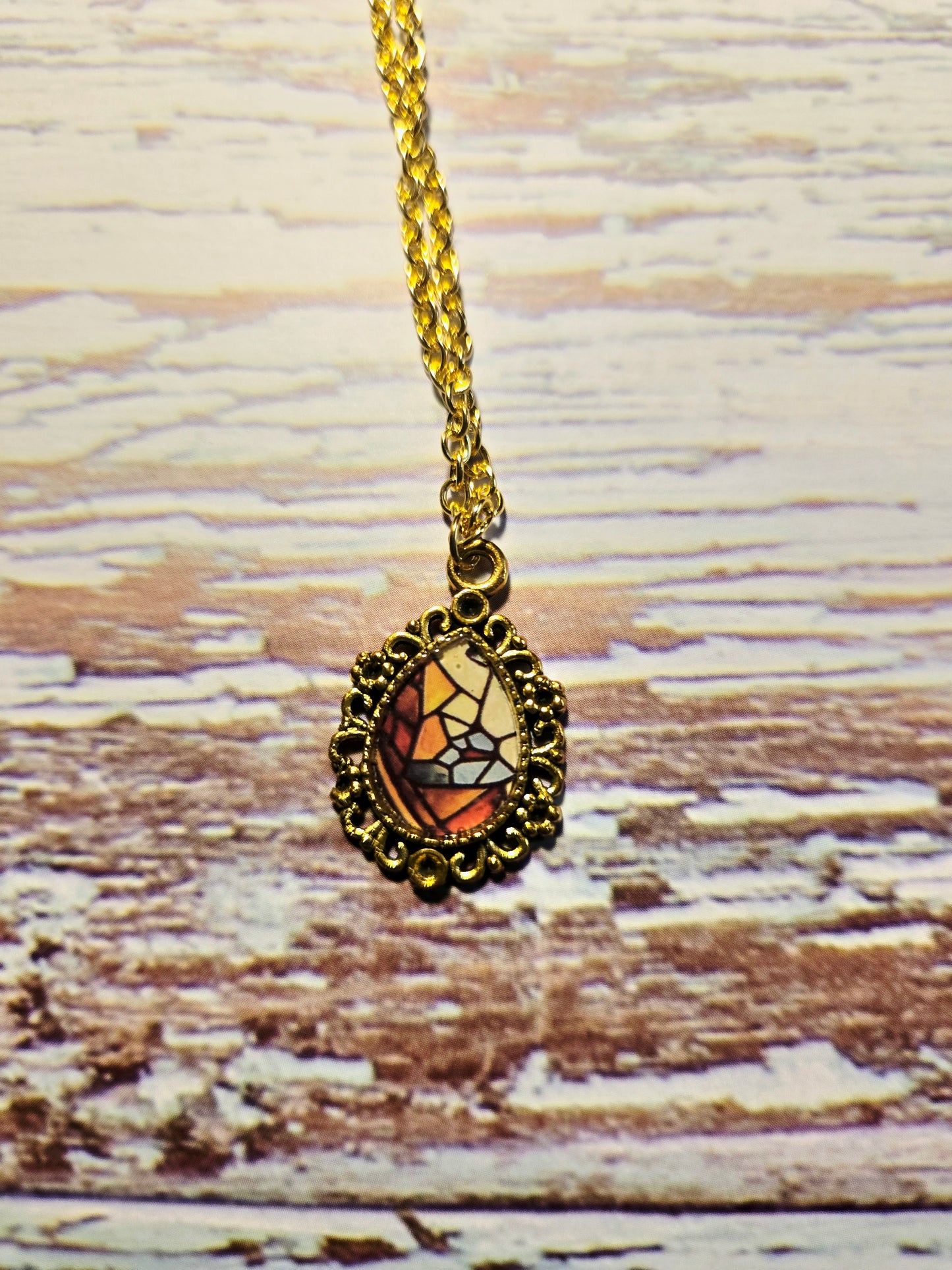 Stained Glass Mosaic Pendant Necklace – Vintage-Inspired Gold Frame on Dainty Chain