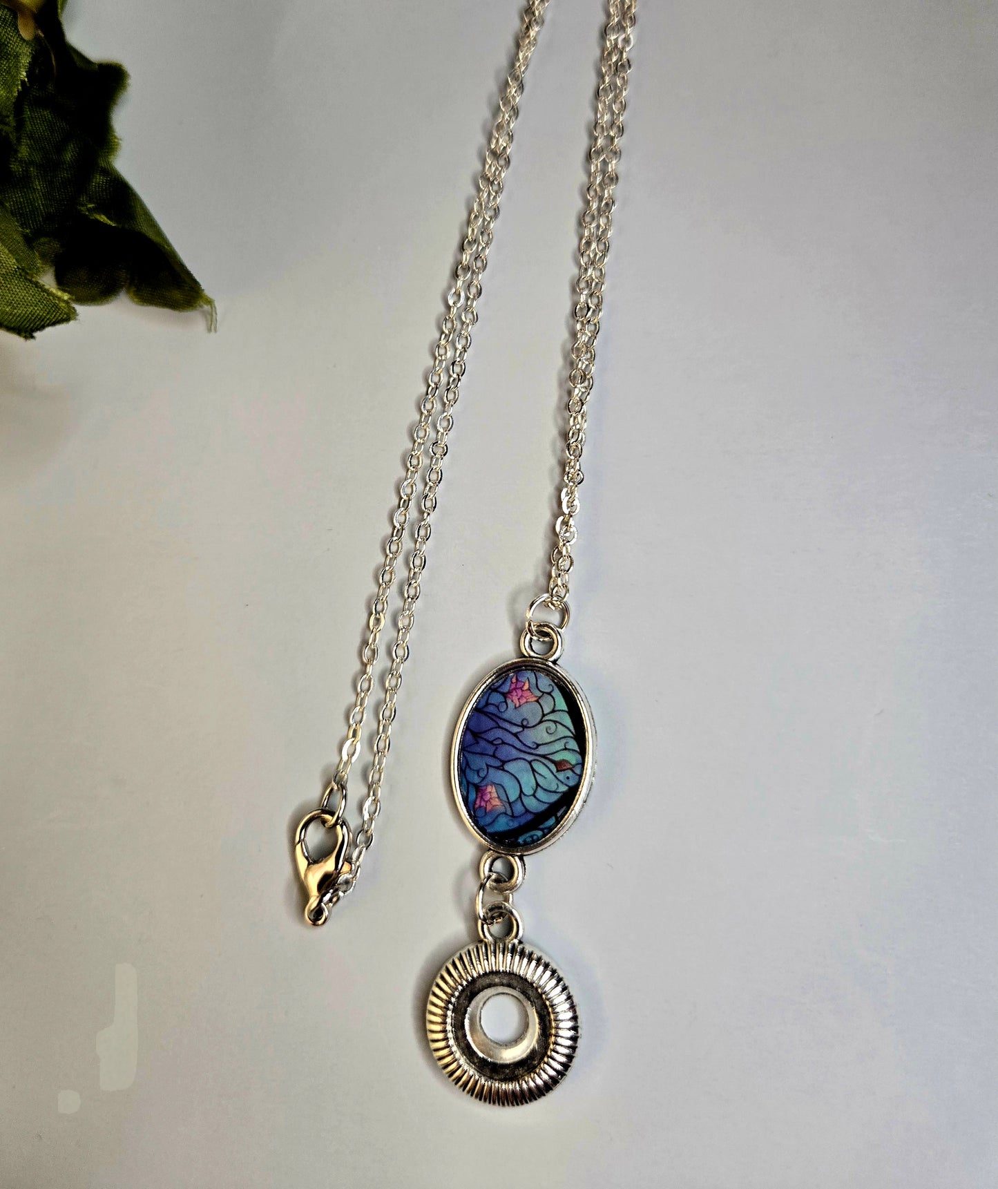 Stained Glass Style Pendant Necklace with Gear Charm – Handmade Silver Chain Jewelry