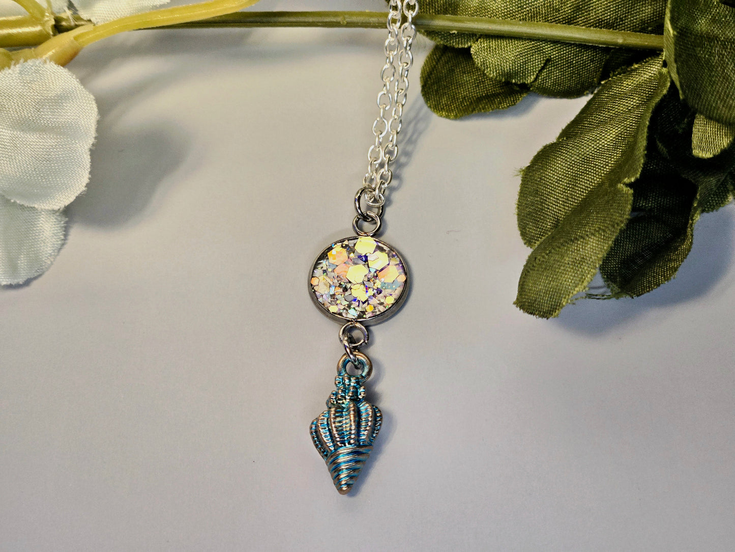 Iridescent Ocean Pendant Necklace with Seashell Charm – Handmade Beach-Inspired Jewelry