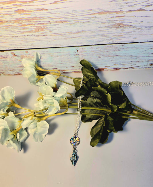 Iridescent Ocean Pendant Necklace with Seashell Charm – Handmade Beach-Inspired Jewelry