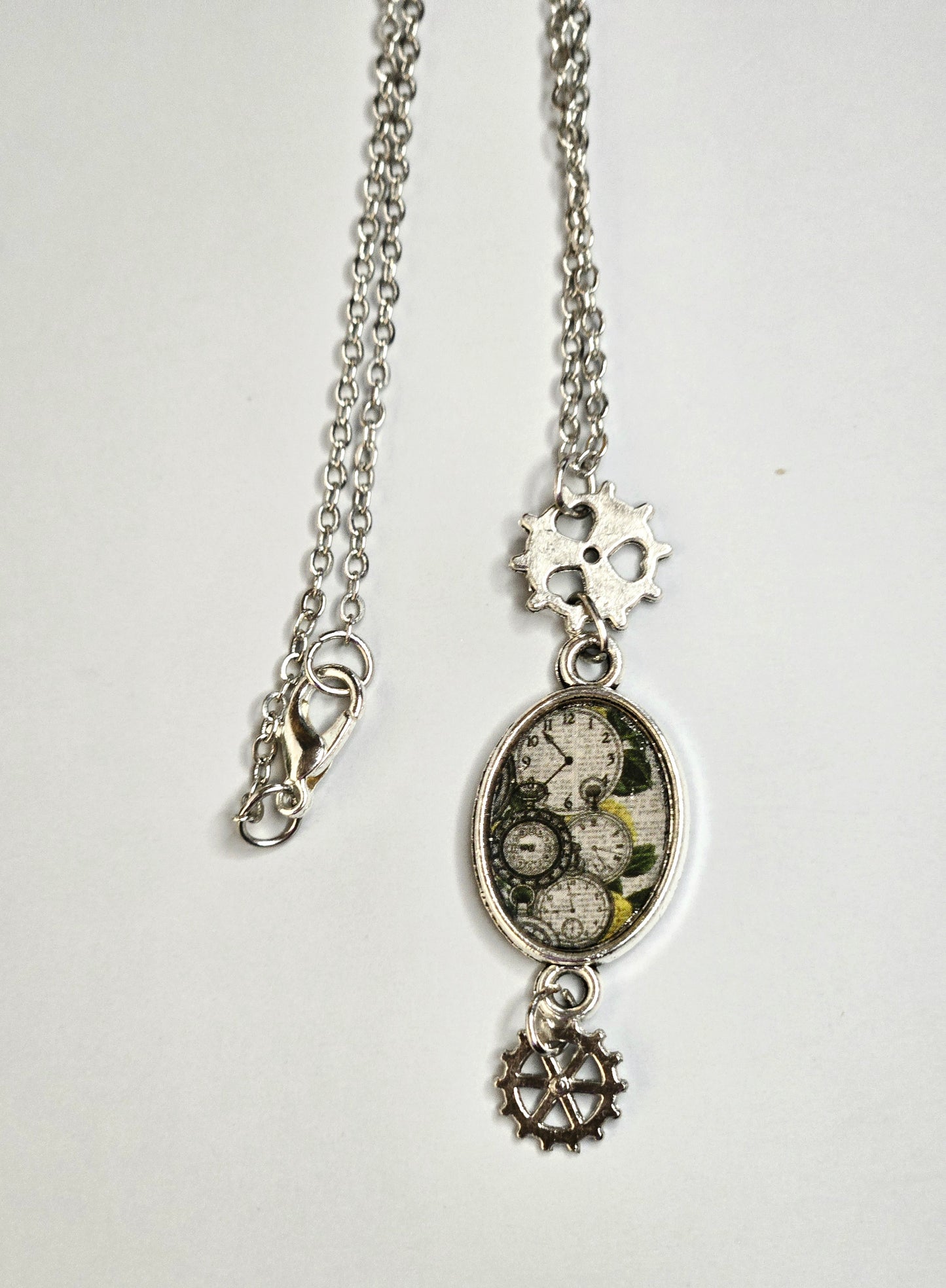 Steampunk Clockwork Pendant Necklace: Gothic Gear Charm Jewelry