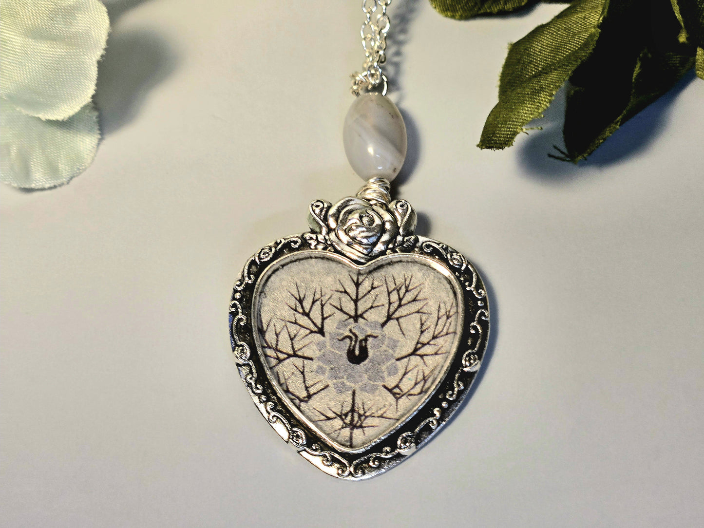 Heart Pendant Necklace – Silver Frame with Tree & Floral Design
