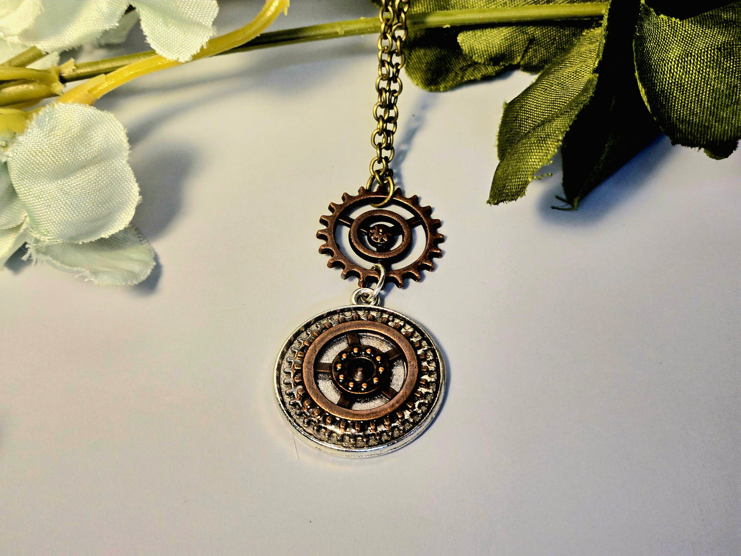 Steampunk Gear Pendant Necklace – Industrial Gear Jewelry, Vintage Clockwork Statement Necklace