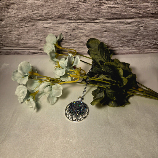 Celestial Silver Star Necklace – Handmade Glitter Moon Pendant