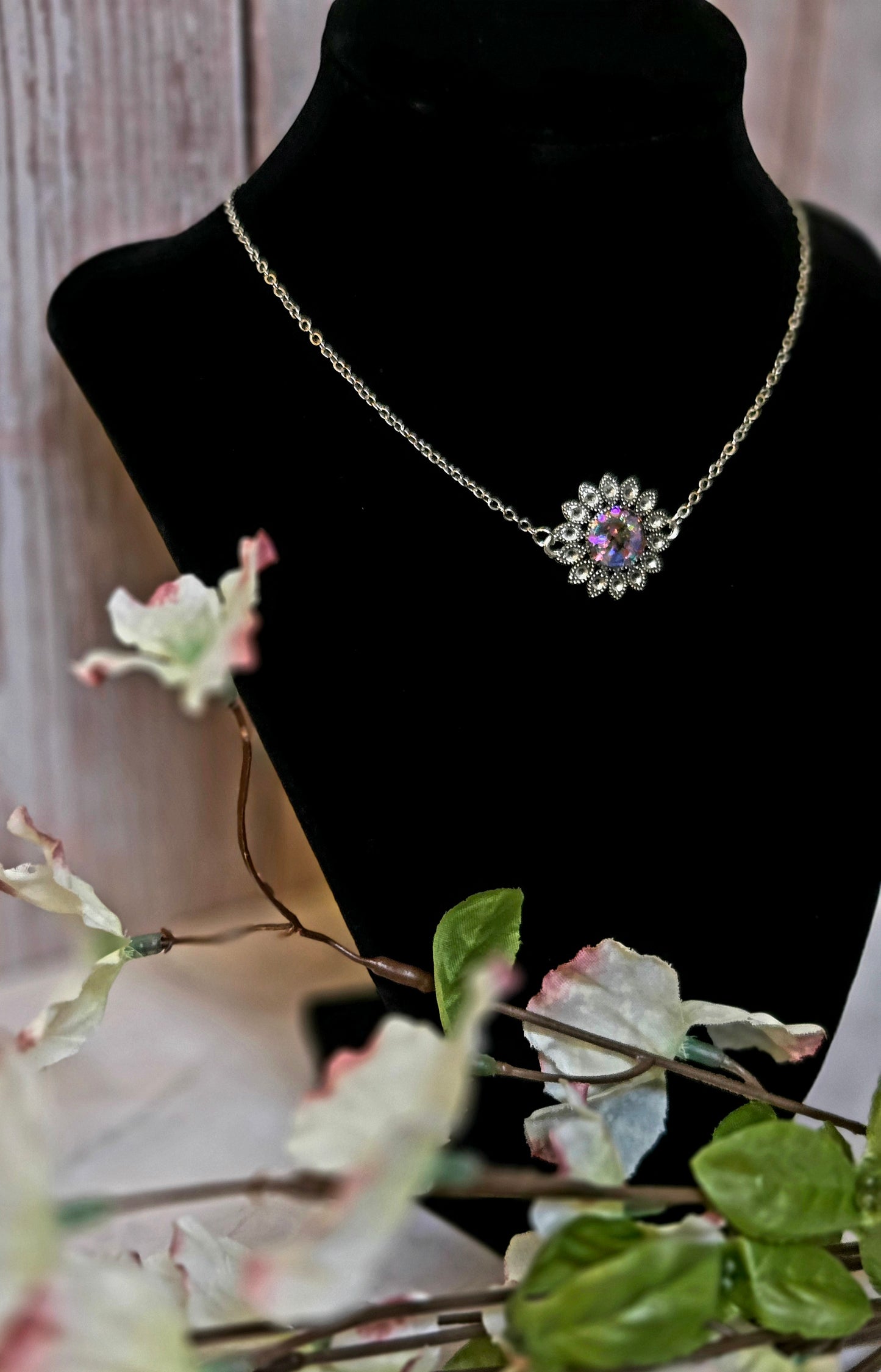 Iridescent Floral Crystal Necklace – Vintage Silver Sunburst Pendant