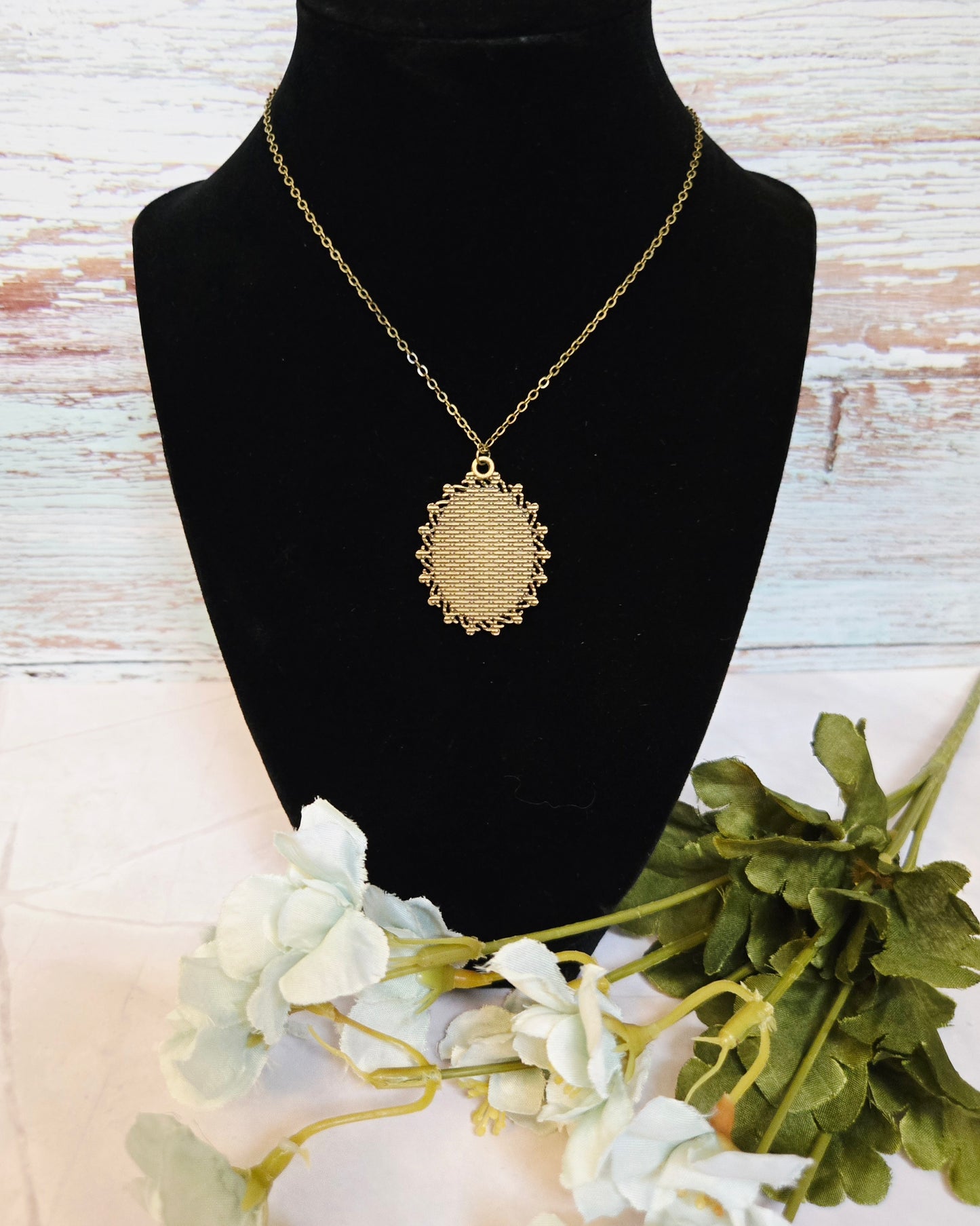 Vintage Inspired Butterfly Cameo Necklace – Antique Gold Oval Pendant, Romantic Victorian Style Jewelry