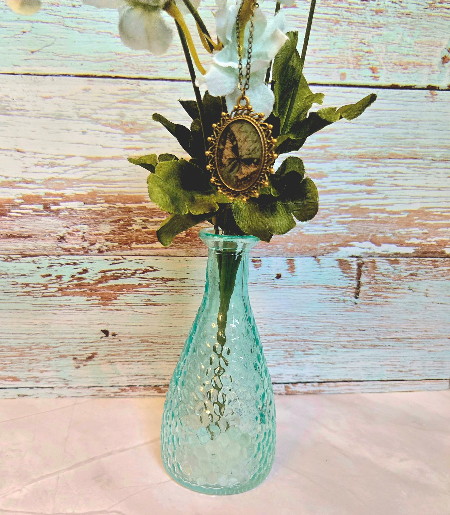 Vintage Inspired Butterfly Cameo Necklace – Antique Gold Oval Pendant, Romantic Victorian Style Jewelry