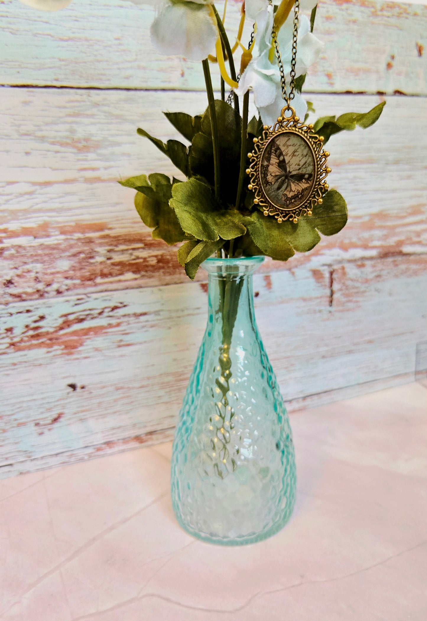 Vintage Inspired Butterfly Cameo Necklace – Antique Gold Oval Pendant, Romantic Victorian Style Jewelry