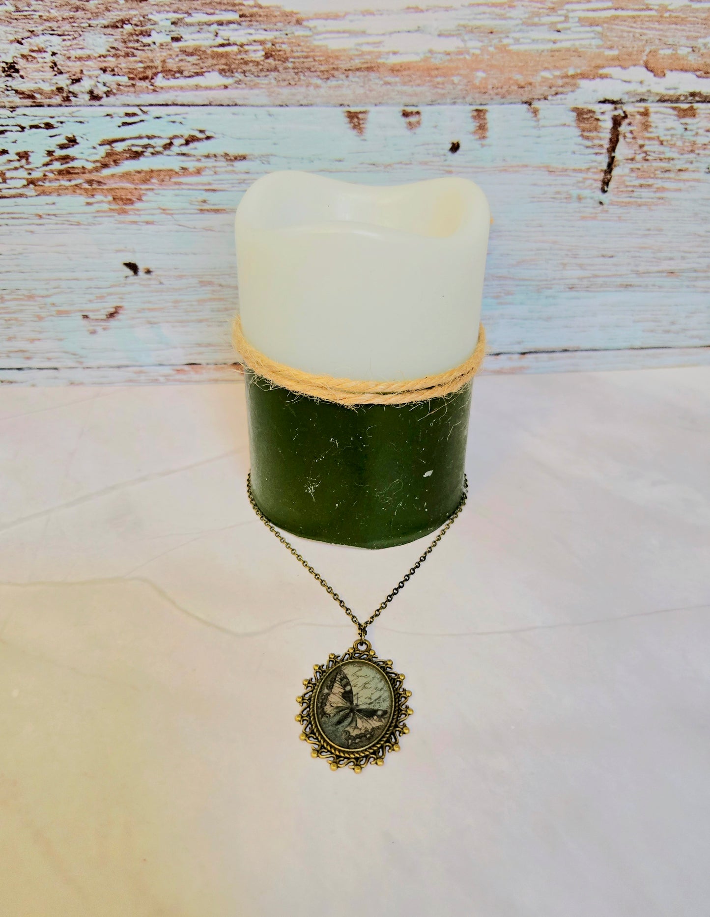 Vintage Inspired Butterfly Cameo Necklace – Antique Gold Oval Pendant, Romantic Victorian Style Jewelry