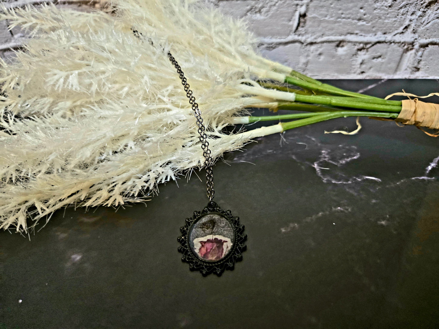 Vintage Rose Pendant Necklace – Flower Jewelry in Ornate Black Pendant