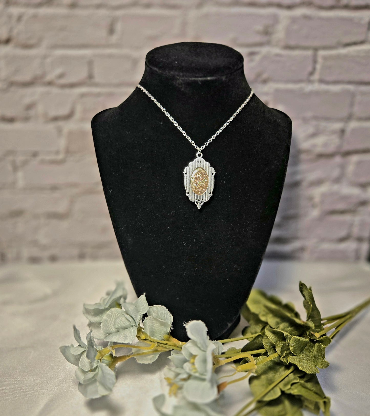 Romantic Glitter Pendant with Blue Rose