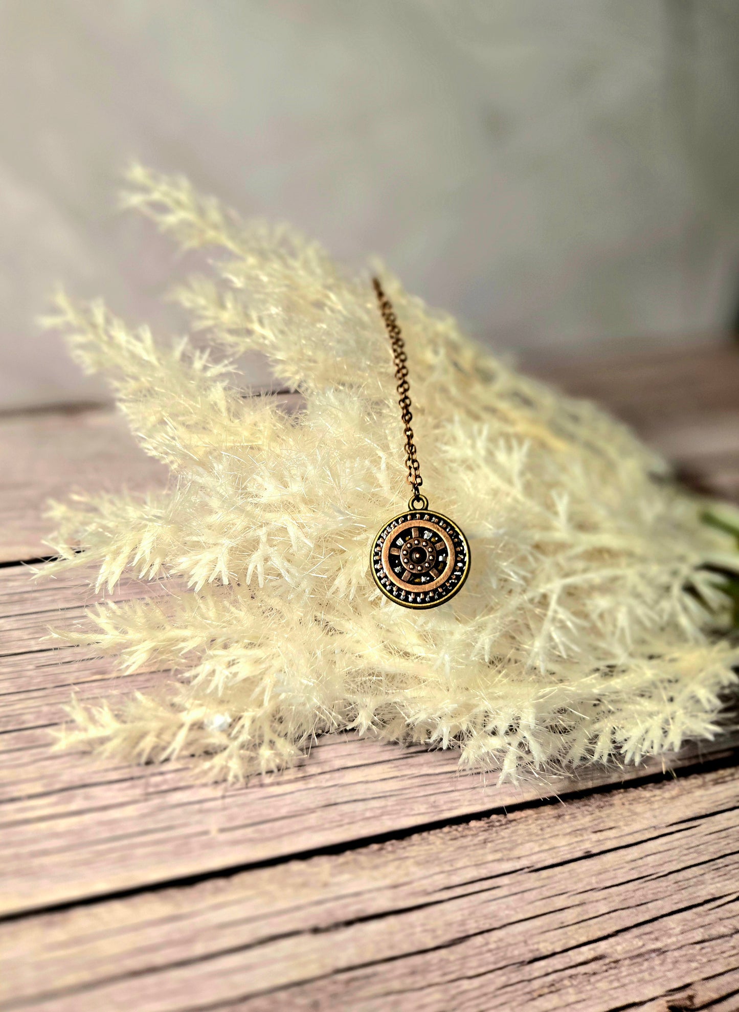 Steampunk Gear Pendant Necklace – Vintage Industrial Copper Chain Jewelry