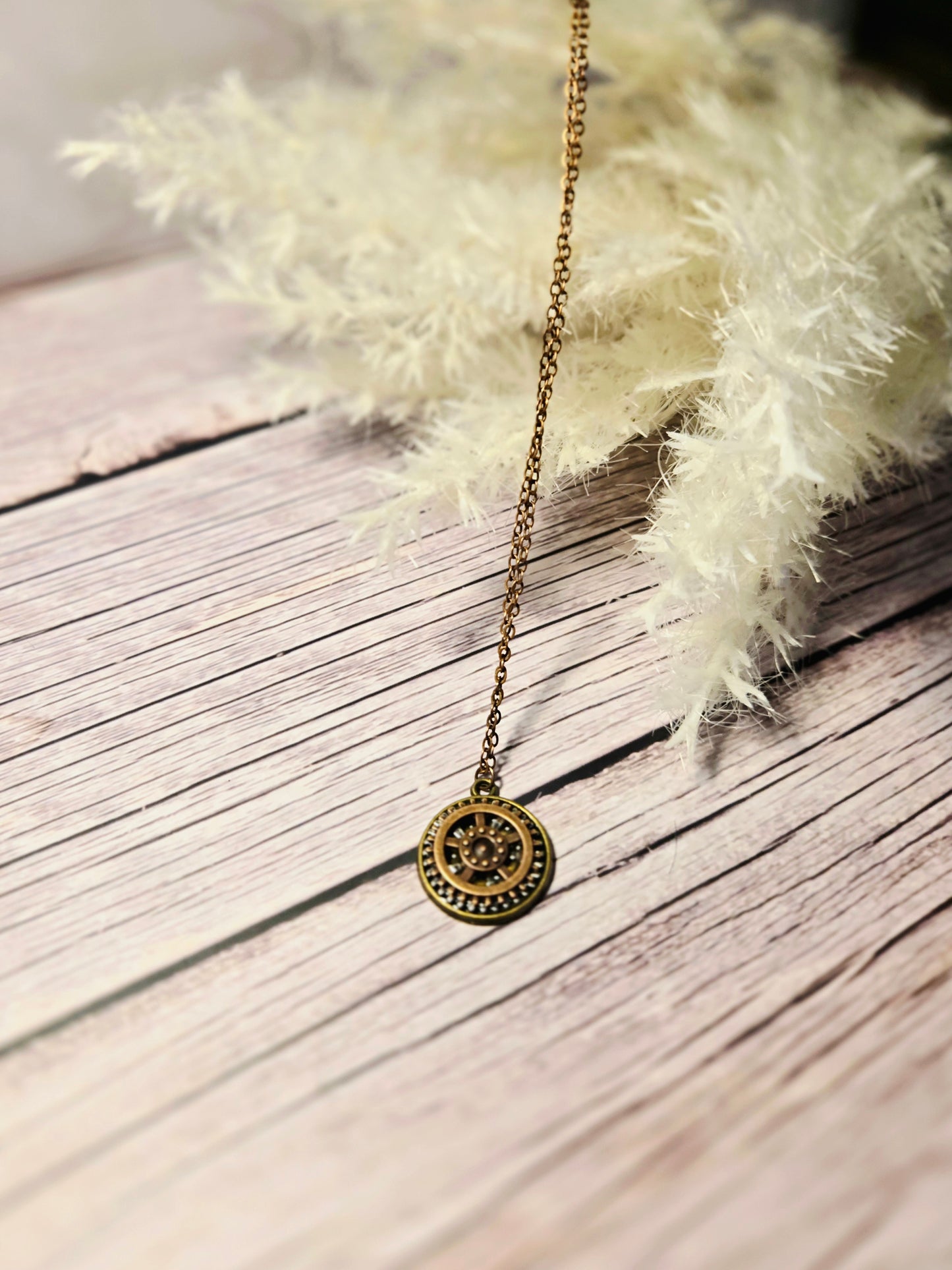 Steampunk Gear Pendant Necklace – Vintage Industrial Copper Chain Jewelry