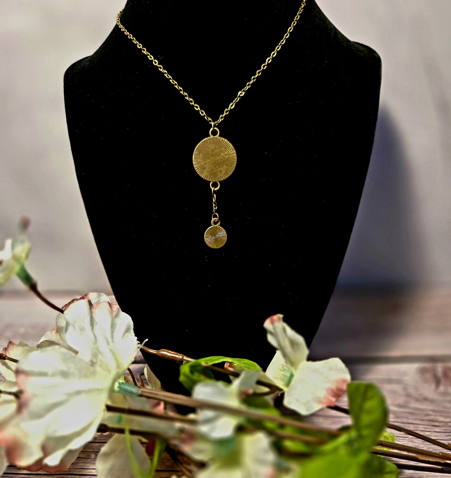 Pressed Flower Pendant Necklace – Antique Brass Double Bloom Design