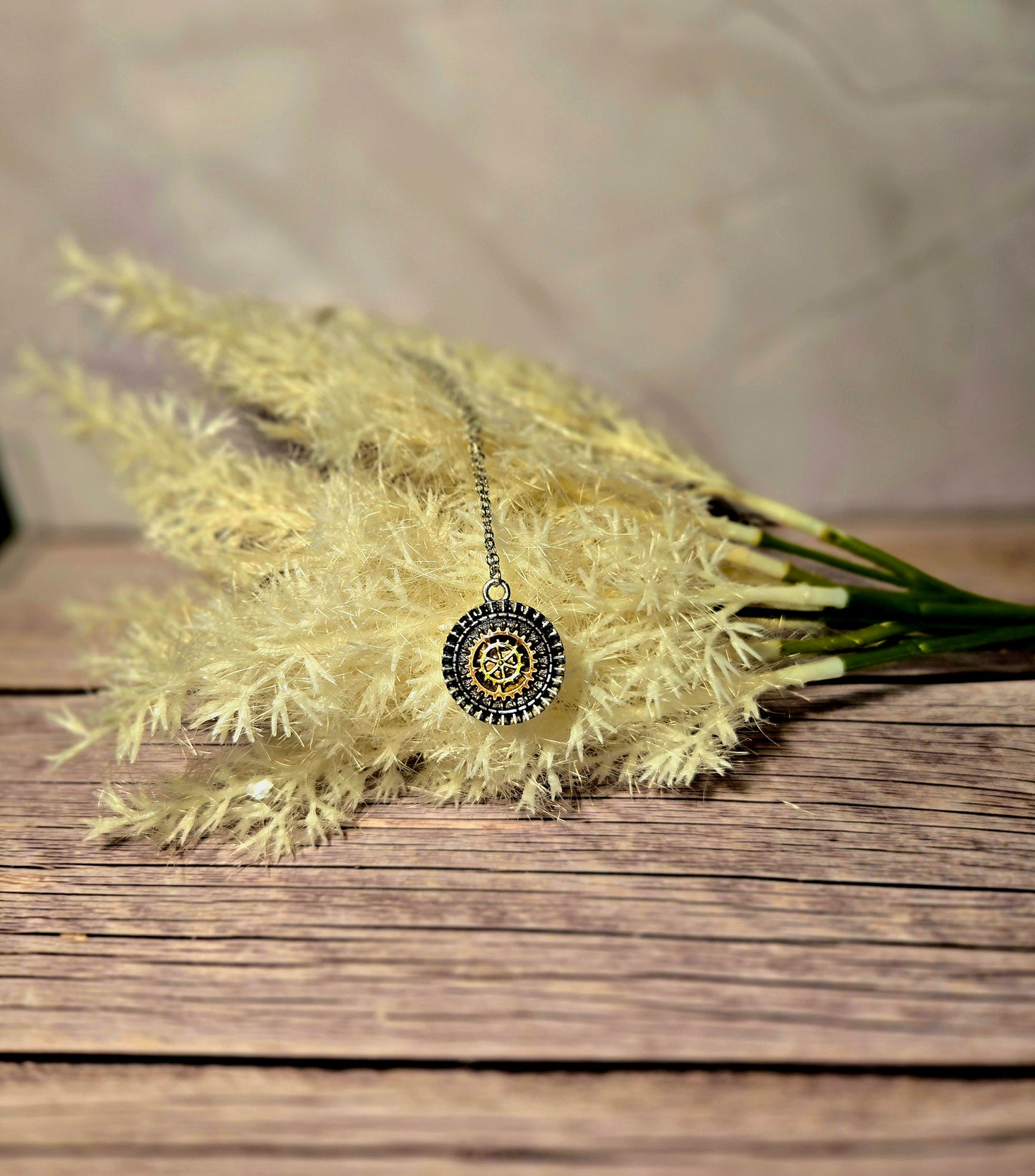 Celestial Gear Pendant Necklace – Vintage Brass & Crystal Industrial Charm