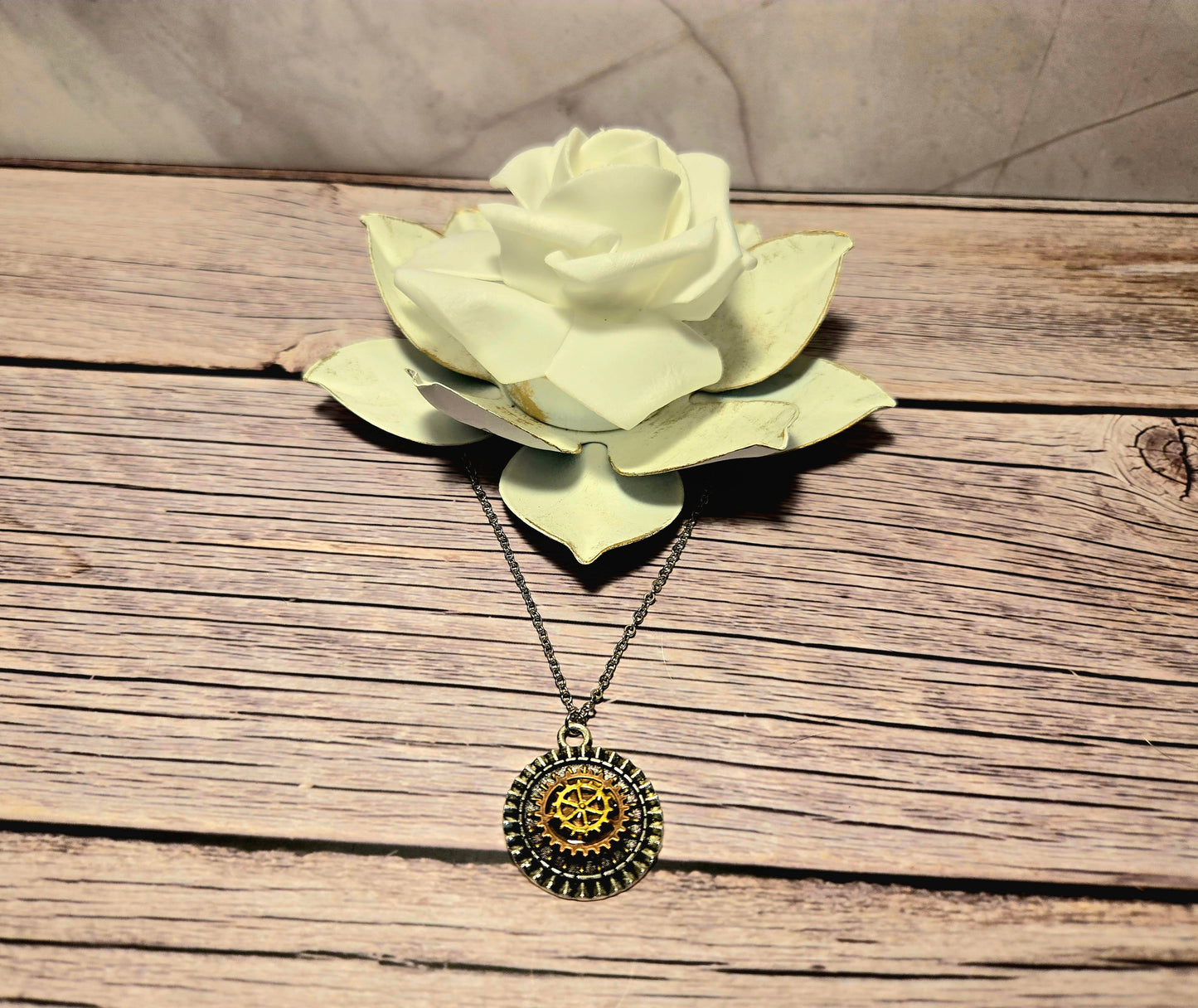 Celestial Gear Pendant Necklace – Vintage Brass & Crystal Industrial Charm