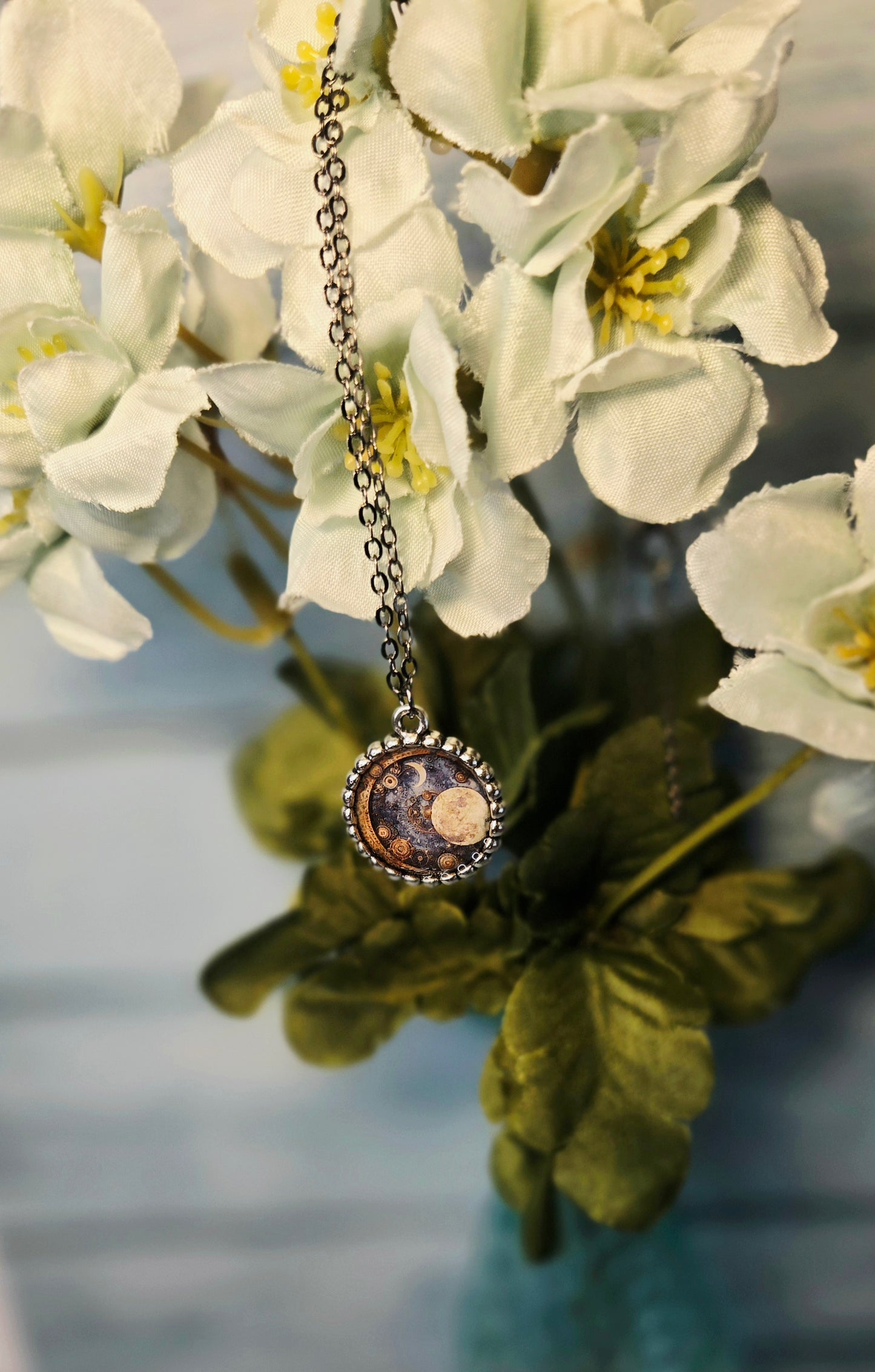 Celestial Moon Pendant Necklace – Steampunk Galaxy Jewelry with Full Moon & Crescent Moon – Cosmic Night Sky Gift for Her