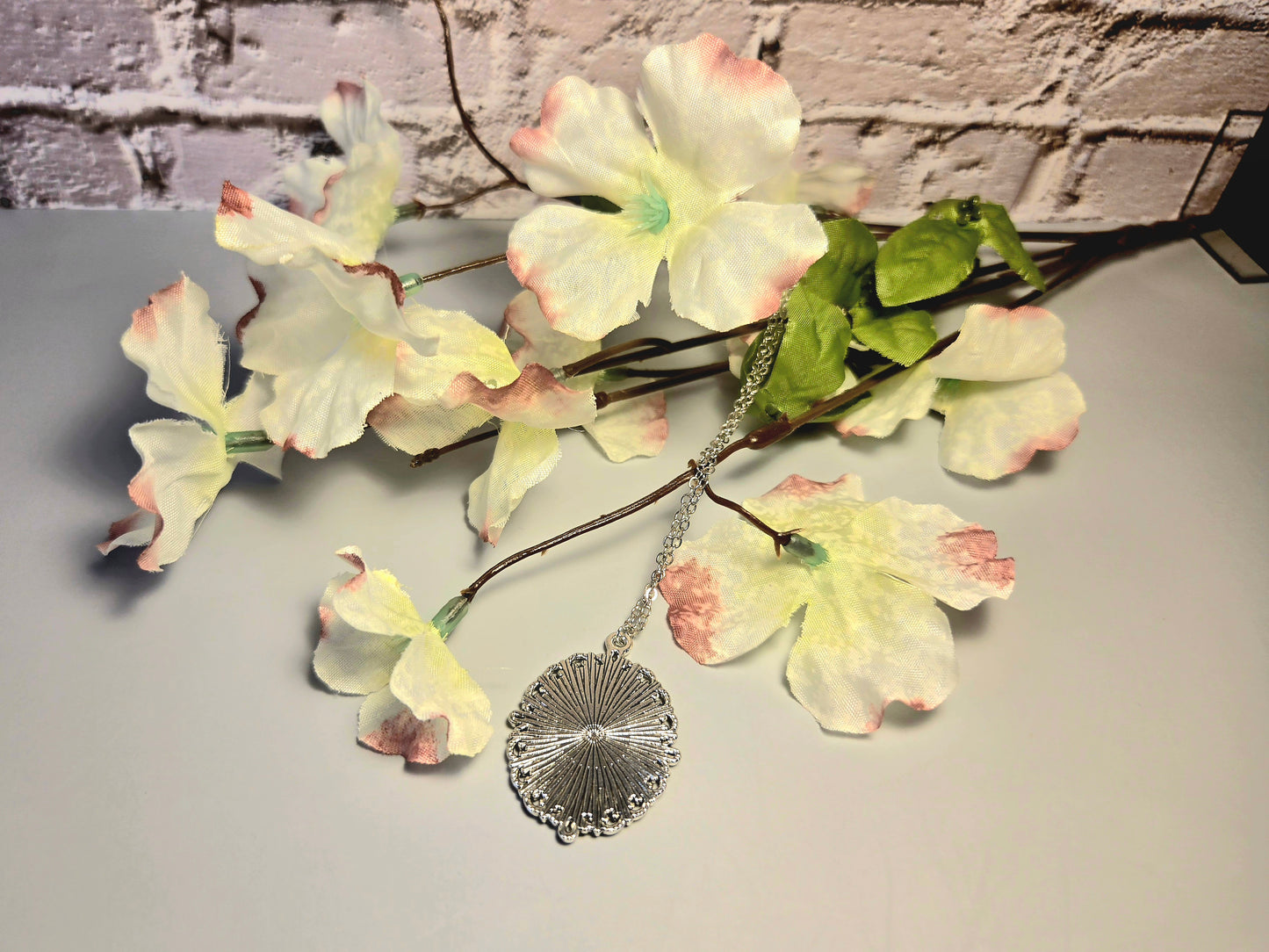 Vintage Floral Necklace with Real Purple Flowers and Script Background – Antique Style Oval Pendant – Botanical Jewelry Gift for Her