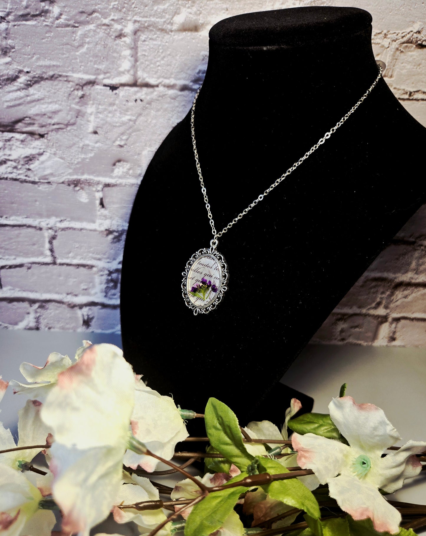 Vintage Floral Necklace with Real Purple Flowers and Script Background – Antique Style Oval Pendant – Botanical Jewelry Gift for Her