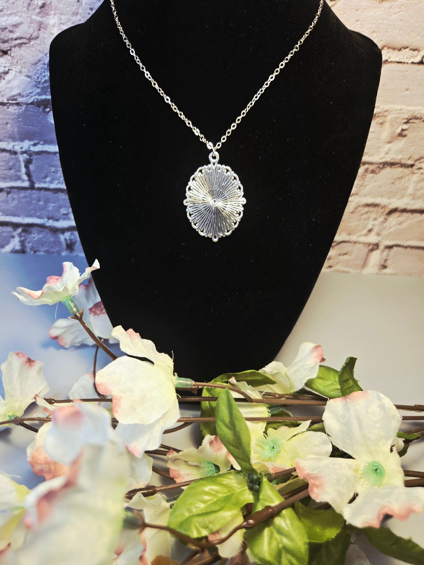 Vintage Floral Necklace with Real Purple Flowers and Script Background – Antique Style Oval Pendant – Botanical Jewelry Gift for Her