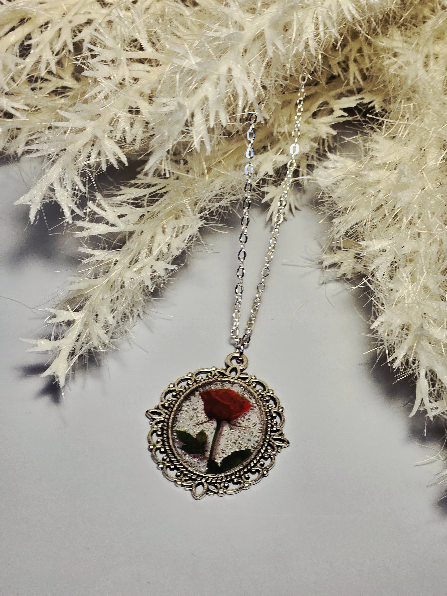 Vintage Silver Rose Pendant Necklace – Romantic Floral Filigree Jewelry