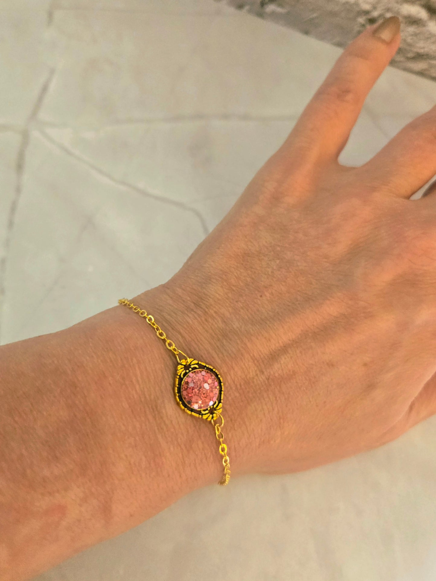 Vintage Style Pink Glitter Bracelet | Adjustable Gold Chain Bracelet