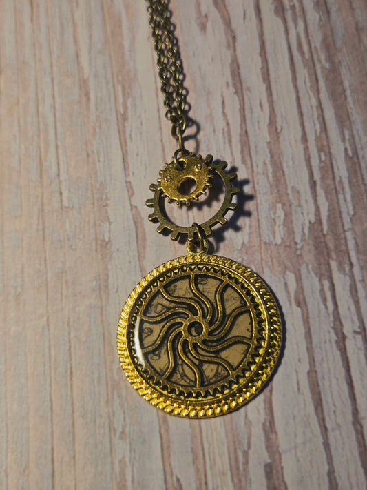 Steampunk Sun Gear Pendant Necklace: Vintage Clockwork Jewelry