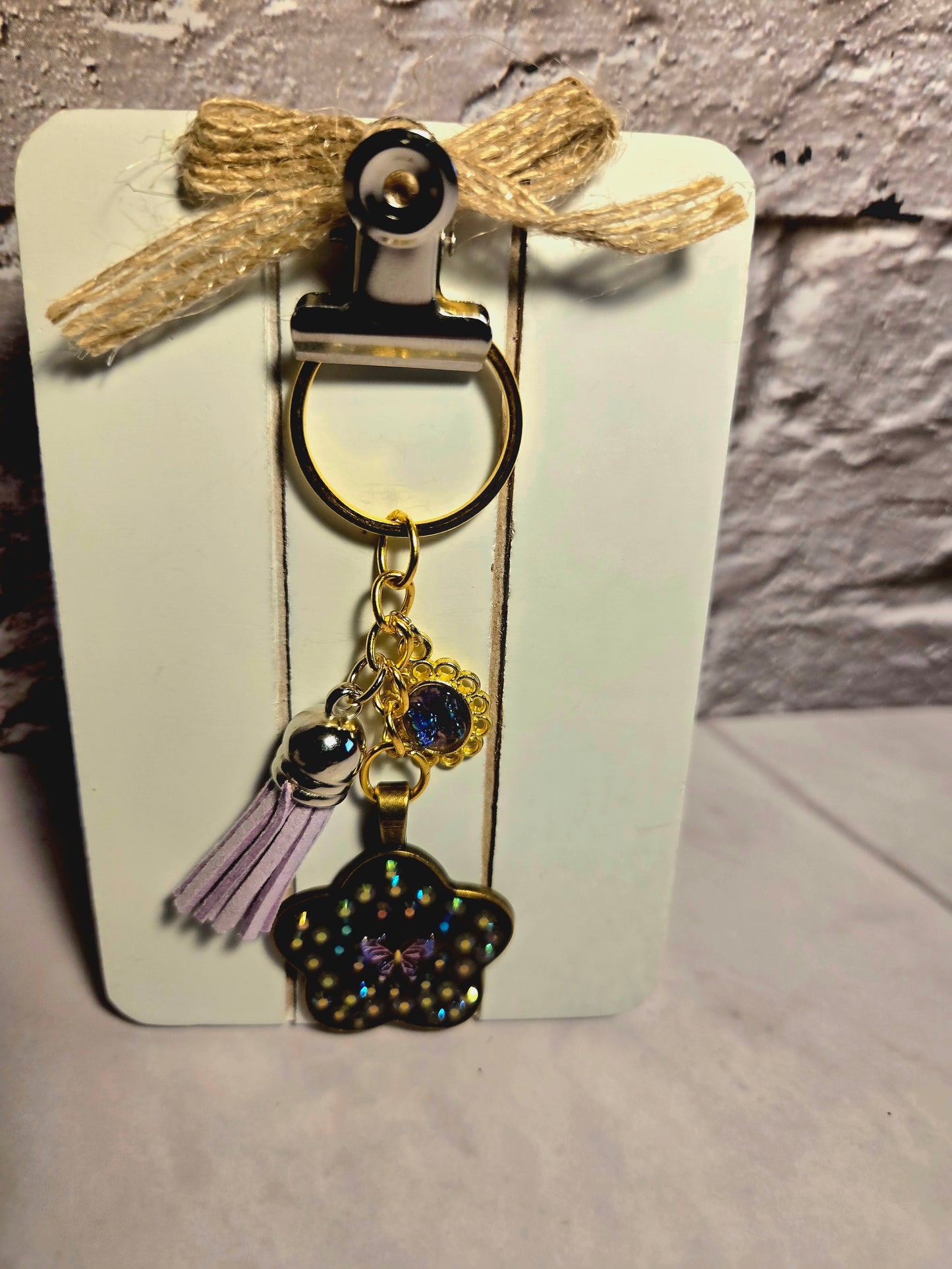 Purple Butterfly Keychain with Tassel – Handmade Resin Flower Charm with Sparkle Confetti – Cute Bag Charm Gift for Her